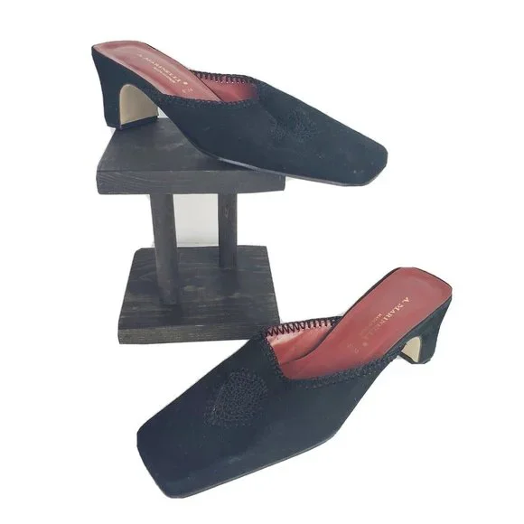 Vintage A. Marinelli Women's Black Suede Crochet Slip On Mules Size 8.5M NICE! - Picture 3 of 5